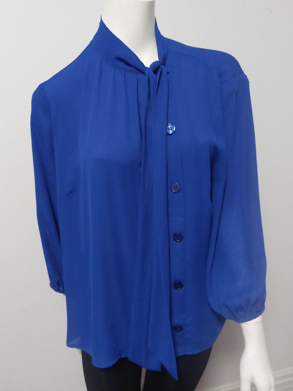 NWT New York & Company Royal Blue Tie Neck Bow Blouse XL